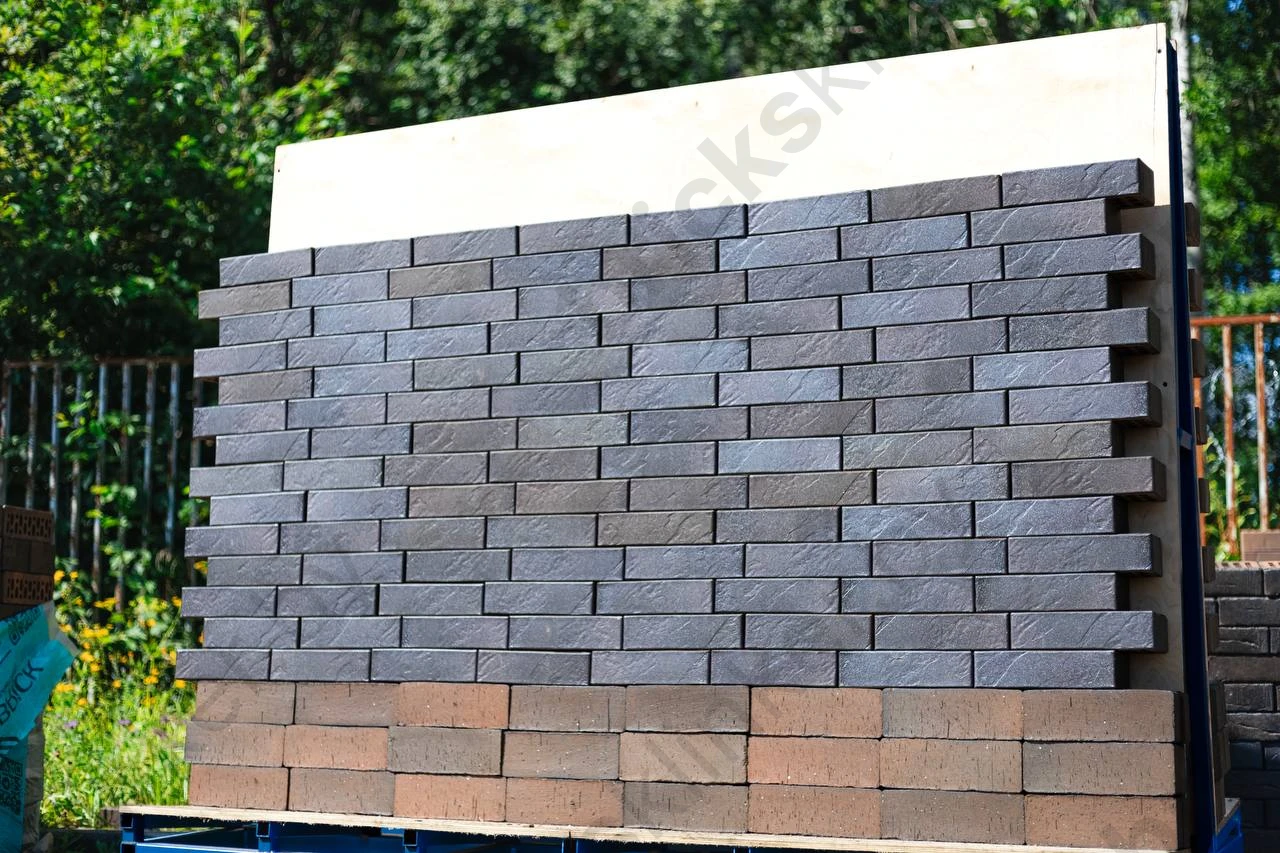 изображение Кирпич лицевой керамический 1НФ 250х120х65 Байкал Сумрак М200 Volgabrick
